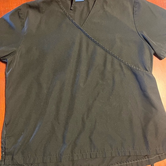 Cherokee Contemporary top  black L - Picture 1 of 6